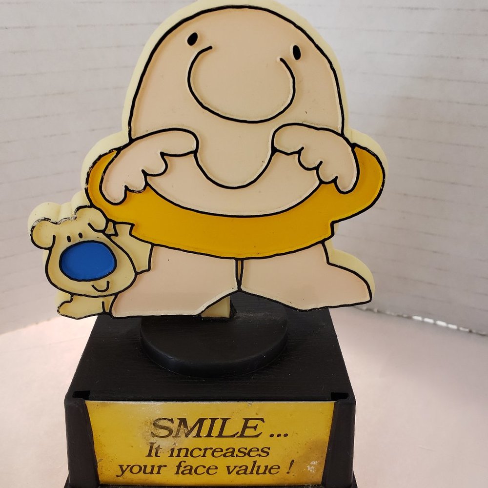 Vintage 1980 Ziggy & Pet Dog Fuzz Smile Trophy Plaque Statue as is as shown